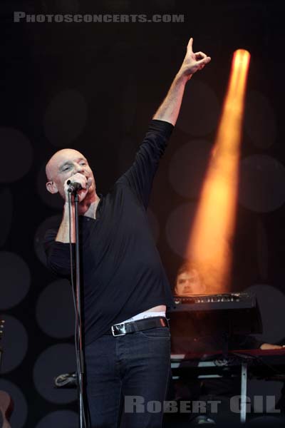 GAETAN ROUSSEL - 2014-07-18 - PARIS - Parvis de l'Hotel de Ville - 